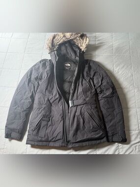 The North Face Women's Down Winter Parka Jacket – Black – Size S/P